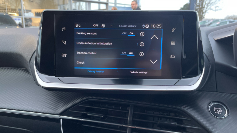 Peugeot 208 1.2 PureTech 100 Allure Premium 5dr Petrol Hatchback